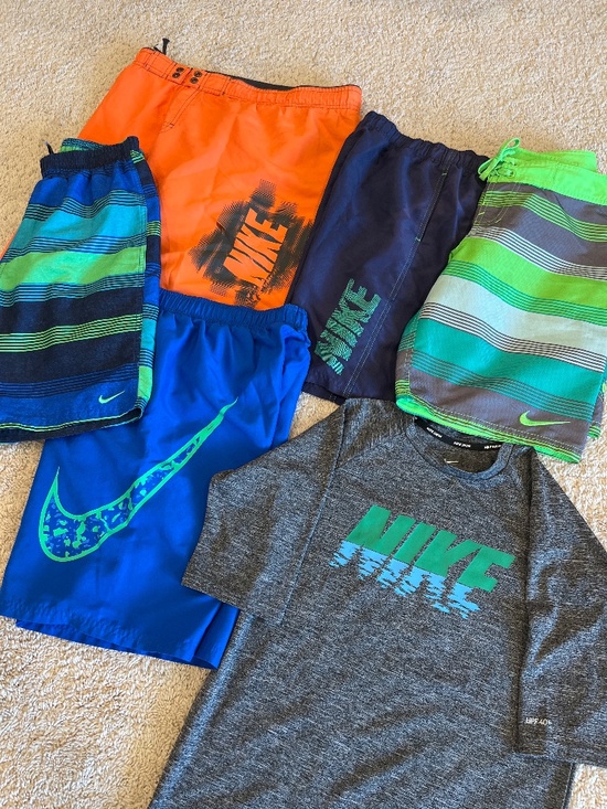 Nike Other - Swim trunks/board shorts & swim shirt